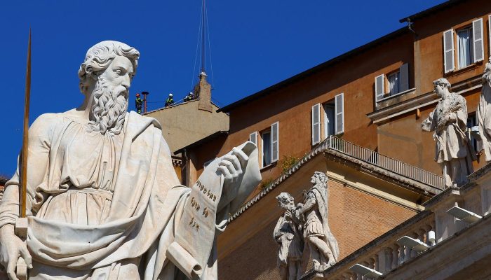 2025-05-02t110456z_1_lynxmpel410gw_rtroptp_4_pope-succession-chimney.jpg