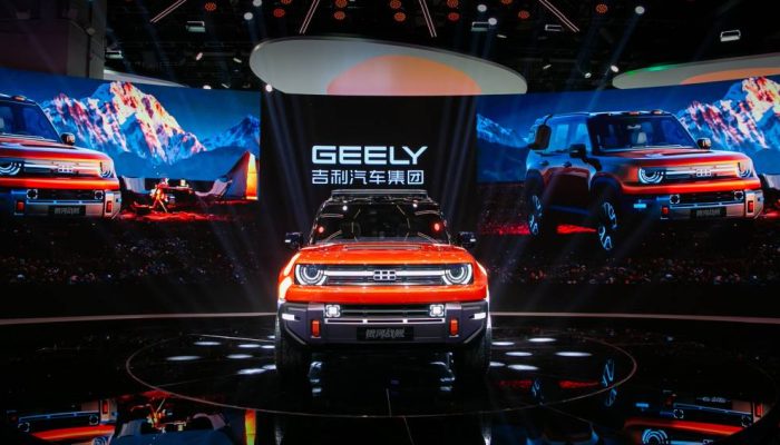 Geelys-TechFocused-and-Robust-SUVGalaxy-Cruiser.jpg