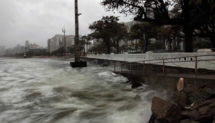 litoral-de-sp-tem-previsao-de-ressaca-nesta-quinta-marinha-emite.jpg
