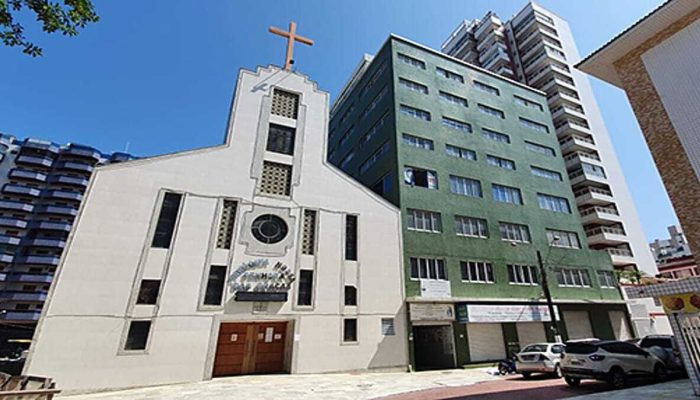 paroquia-nossa-senhora-das-gracas-em-praia-grande.jpg