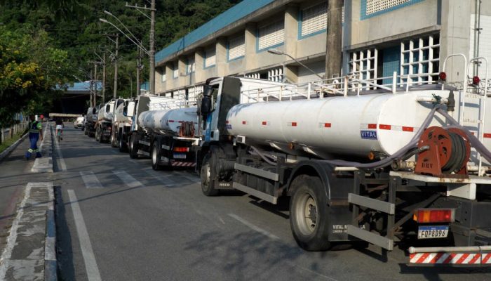 reuniao-sobre-falta-dagua-no-guaruja-e-marcada-apos-cobranca-dos.jpg